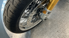 Norton Commando 961 SE